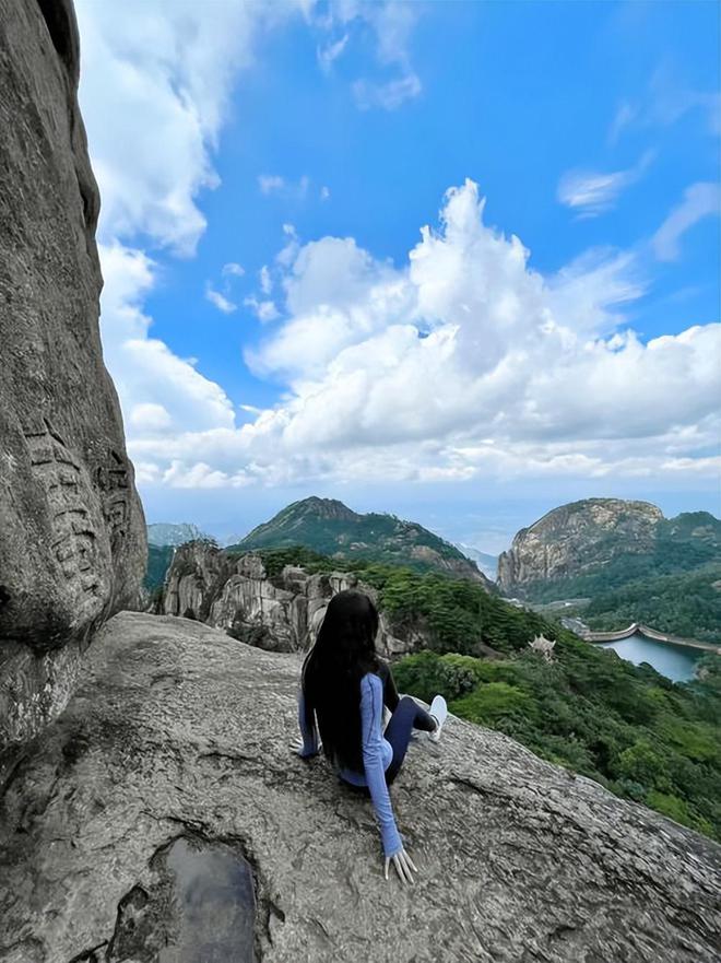坑指南黄山旅游五天本地旅行社人均报价CQ9电子平台首次去黄山旅游必看避(图2)